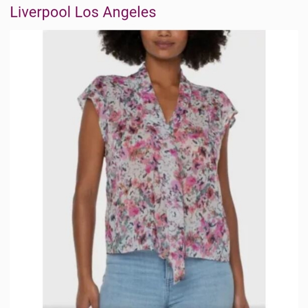 NWT: LIVERPOOL; LOS ANGELES, FLORAL PRINT, RUFFLE FRONT, TOP, PAINTED FLORAL.